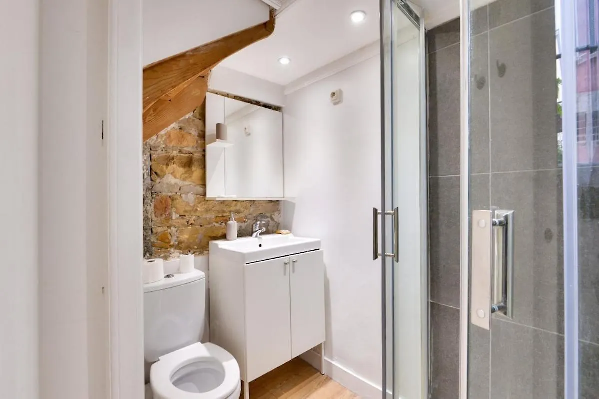 Studio Duplex Near Croix Rousse Lyon France